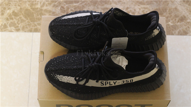 Adidas Yeezy Boost 350 V2 Oreo